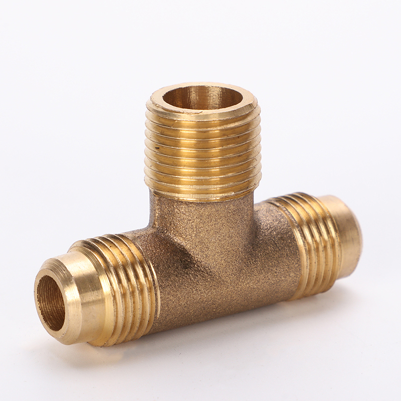 Brass Gas Fitting-CONNECTOR TEE MPT TO 45° FLARE TO 45° FLARE